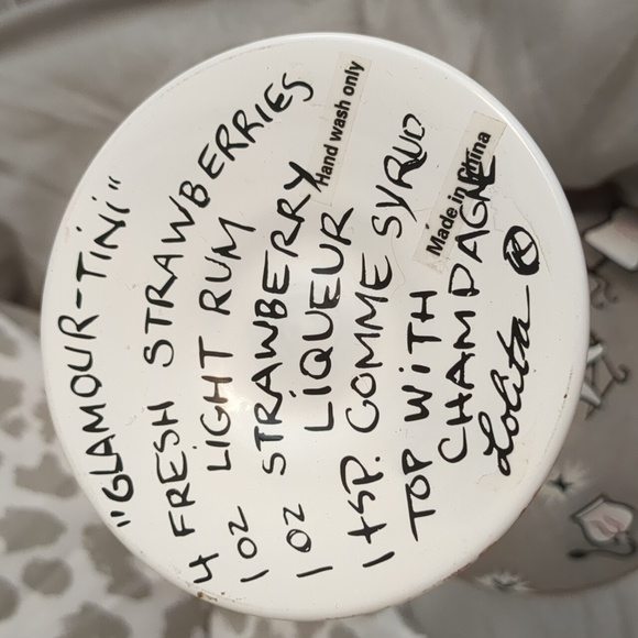 Lolita Glamour - Tini Hand Painted Martini Glass NIB - Picture 6 of 10